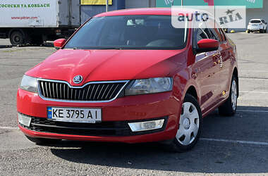 Хетчбек Skoda Rapid 2013 в Дніпрі