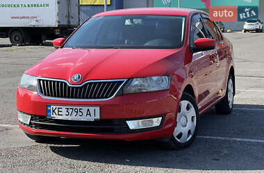 Хетчбек Skoda Rapid 2013 в Дніпрі