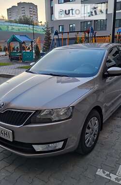 Лифтбек Skoda Rapid 2013 в Хмельницком