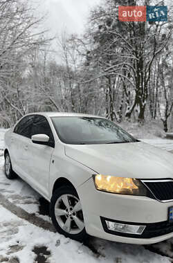 Ліфтбек Skoda Rapid 2014 в Львові