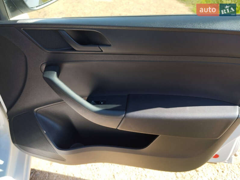 Хэтчбек Skoda Rapid 2014 в Черноморске фото 6 Хэтчбек Skoda Rapid 2014 в Черноморске