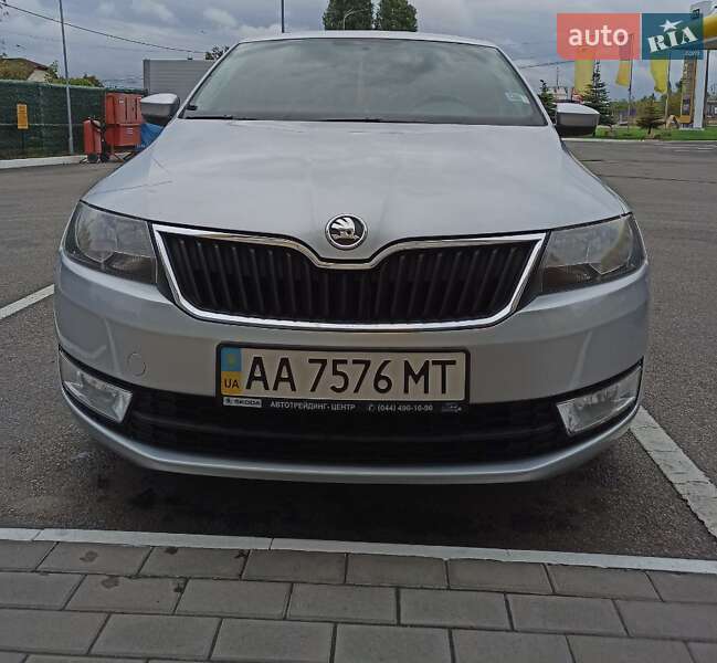 Skoda Rapid 2013