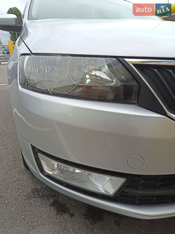 Лифтбек Skoda Rapid 2013 в Киеве