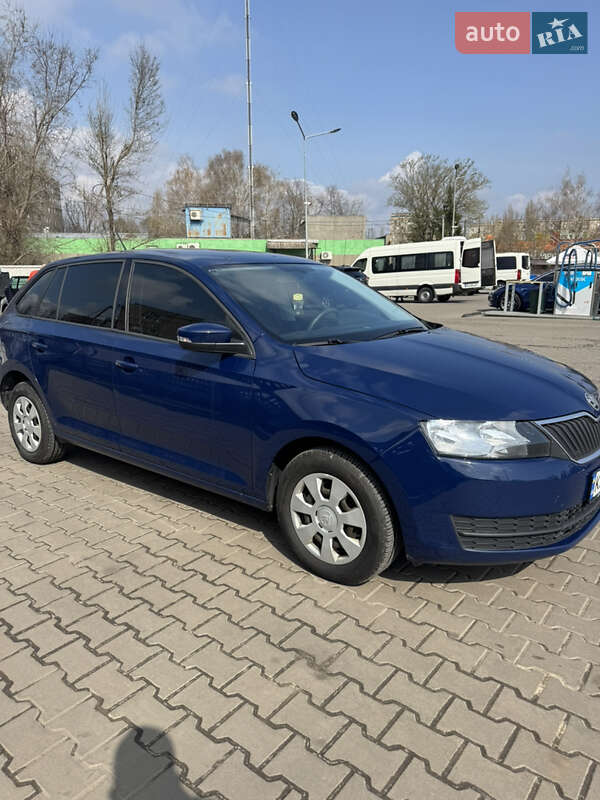 Хэтчбек Skoda Rapid 2017 в 