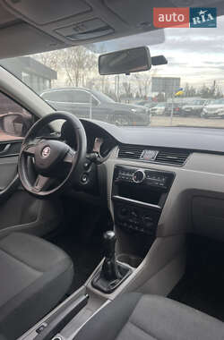 Хэтчбек Skoda Rapid 2015 в 