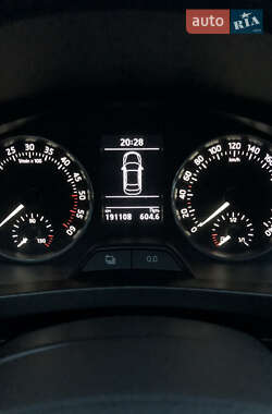 Ліфтбек Skoda Rapid 2014 в 