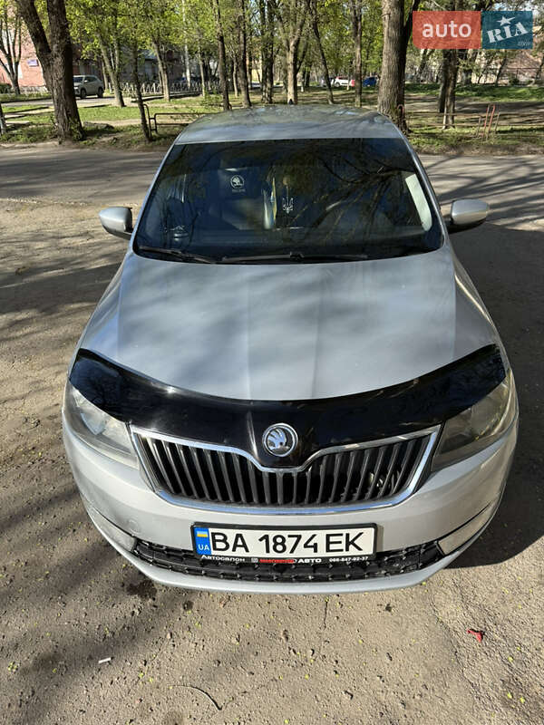 Лифтбек Skoda Rapid 2013 в 