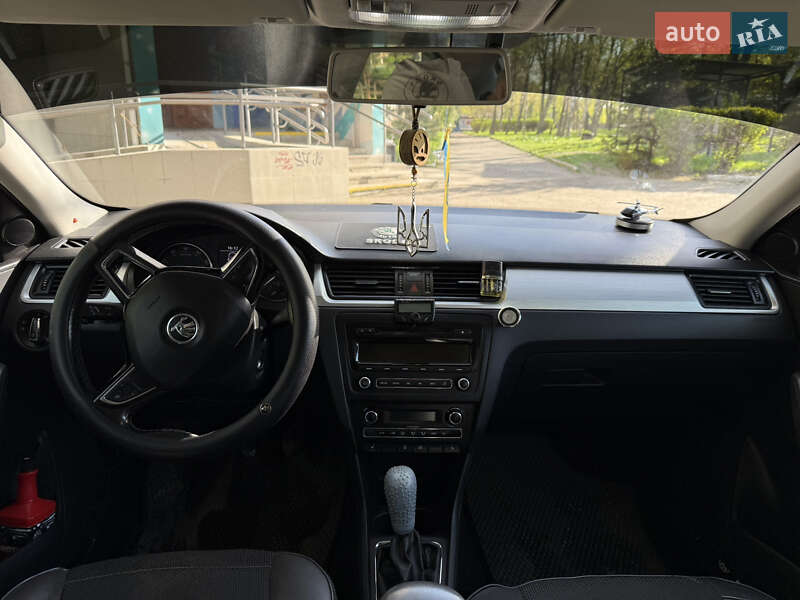 Ліфтбек Skoda Rapid 2013 в Кропивницькому
