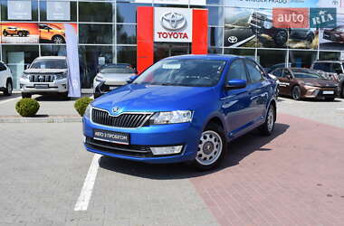 Лифтбек Skoda Rapid 2015 в Житомире