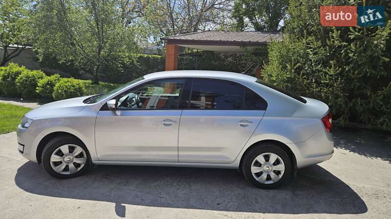 Ліфтбек Skoda Rapid 2016 в Дніпрі