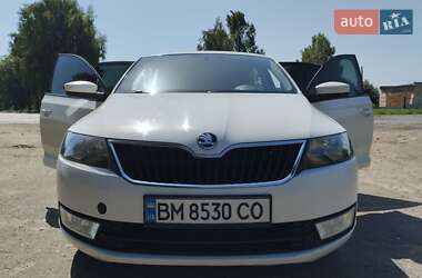 Лифтбек Skoda Rapid 2015 в Ромнах