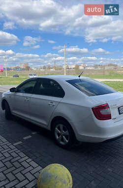 Ліфтбек Skoda Rapid 2014 в 