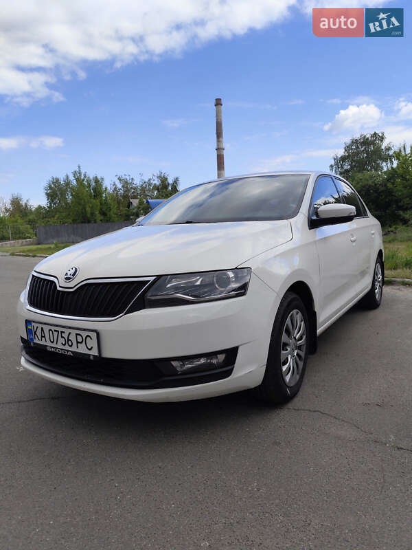 Лифтбек Skoda Rapid 2017 в Киеве