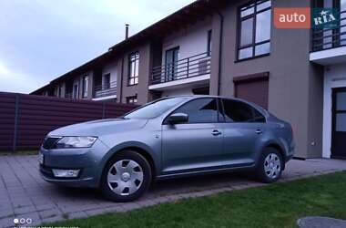 Лифтбек Skoda Rapid 2013 в 
