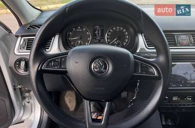 Ліфтбек Skoda Rapid 2013 в 