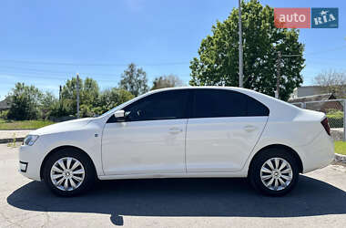 Лифтбек Skoda Rapid 2015 в 