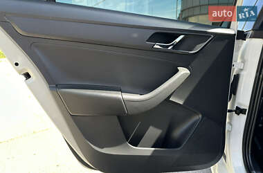Лифтбек Skoda Rapid 2015 в 