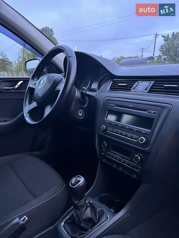 Хэтчбек Skoda Rapid 2013 в Черновцах фото 18 Хэтчбек Skoda Rapid 2013 в Черновцах