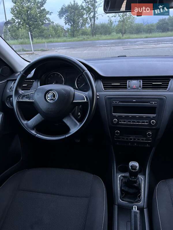 Хэтчбек Skoda Rapid 2013 в Черновцах фото 22 Хэтчбек Skoda Rapid 2013 в Черновцах