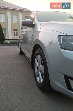 Лифтбек Skoda Rapid 2013 в 