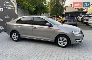 Лифтбек Skoda Rapid 2013 в 