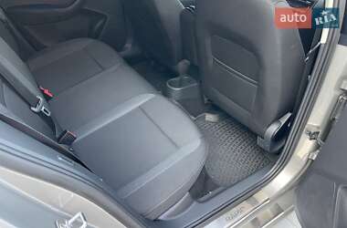 Лифтбек Skoda Rapid 2013 в 