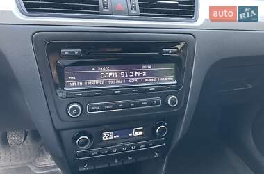 Лифтбек Skoda Rapid 2013 в 