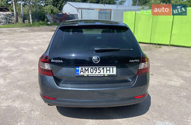 Хэтчбек Skoda Rapid 2015 в 