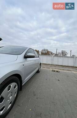 Лифтбек Skoda Rapid 2013 в 