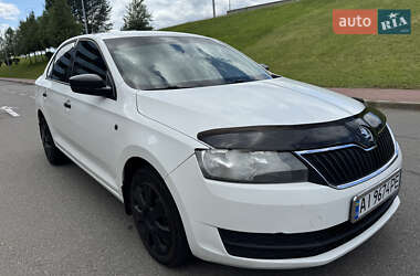 Лифтбек Skoda Rapid 2013 в Киеве