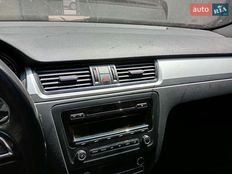 Лифтбек Skoda Rapid 2013 в Кропивницком