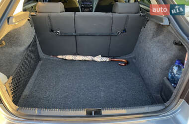 Лифтбек Skoda Rapid 2013 в 