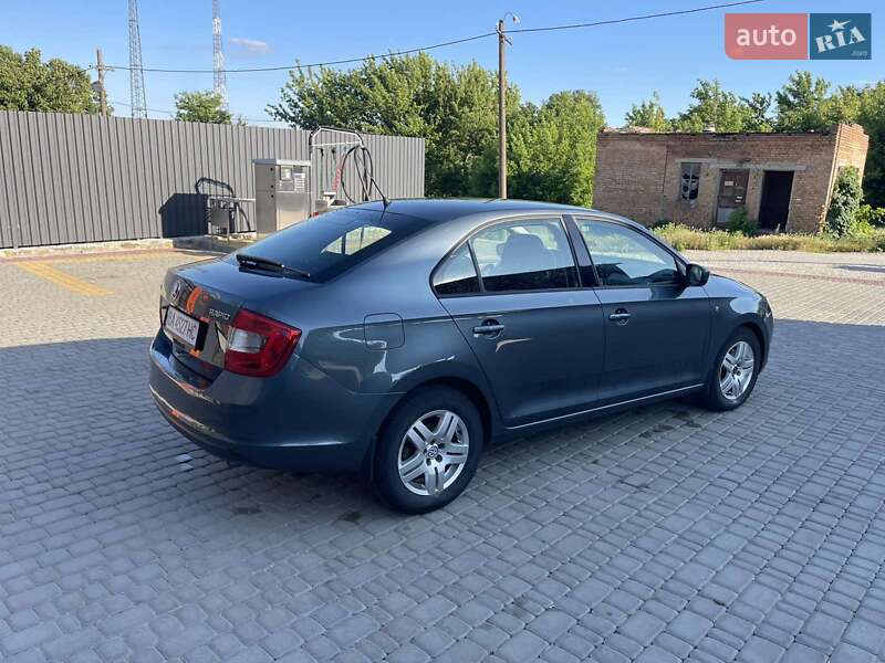 Ліфтбек Skoda Rapid 2014 в Кропивницькому