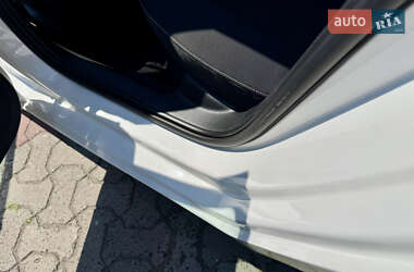 Лифтбек Skoda Rapid 2013 в 