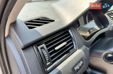 Лифтбек Skoda Rapid 2013 в 
