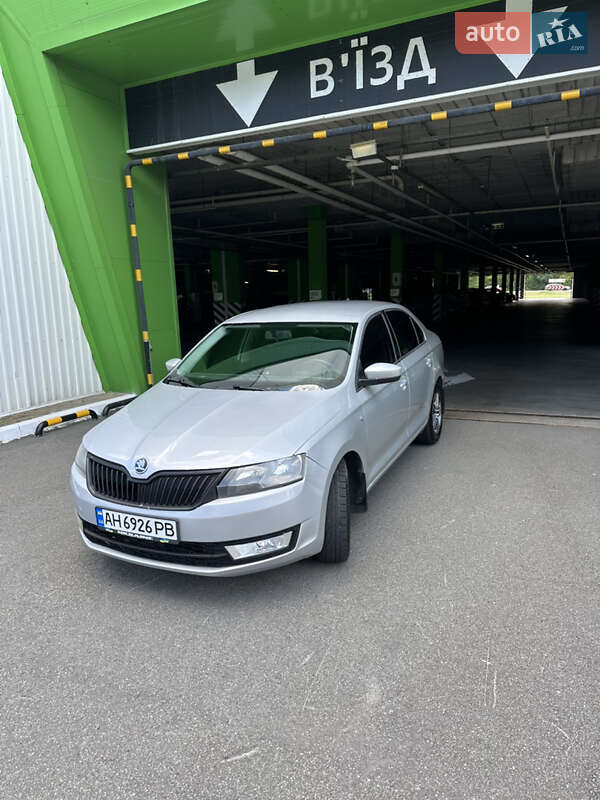Skoda Rapid 2013