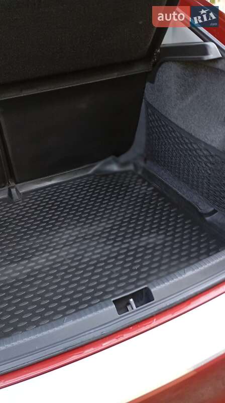 Лифтбек Skoda Rapid 2013 в Чигирине