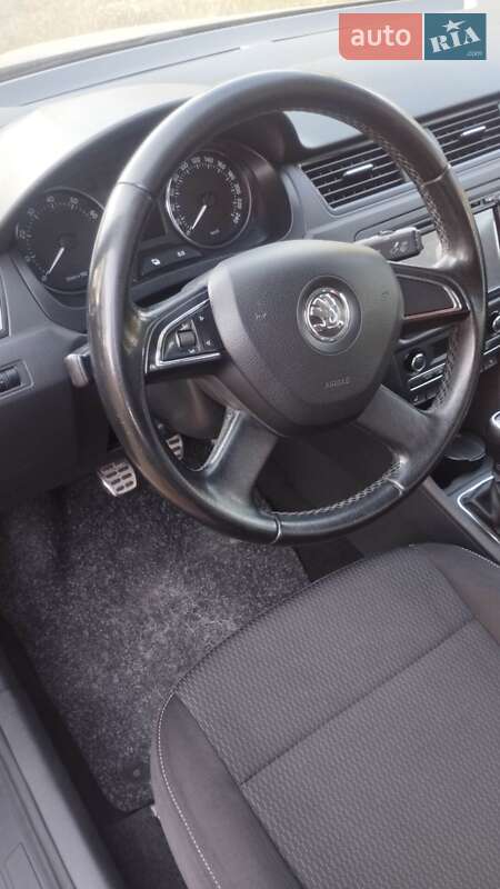 Лифтбек Skoda Rapid 2013 в Кропивницком