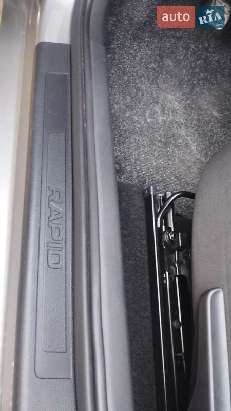 Лифтбек Skoda Rapid 2013 в Кропивницком