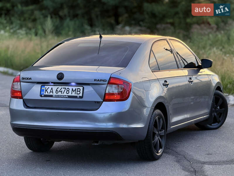 Лифтбек Skoda Rapid 2013 в Мене
