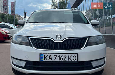 Лифтбек Skoda Rapid 2013 в 