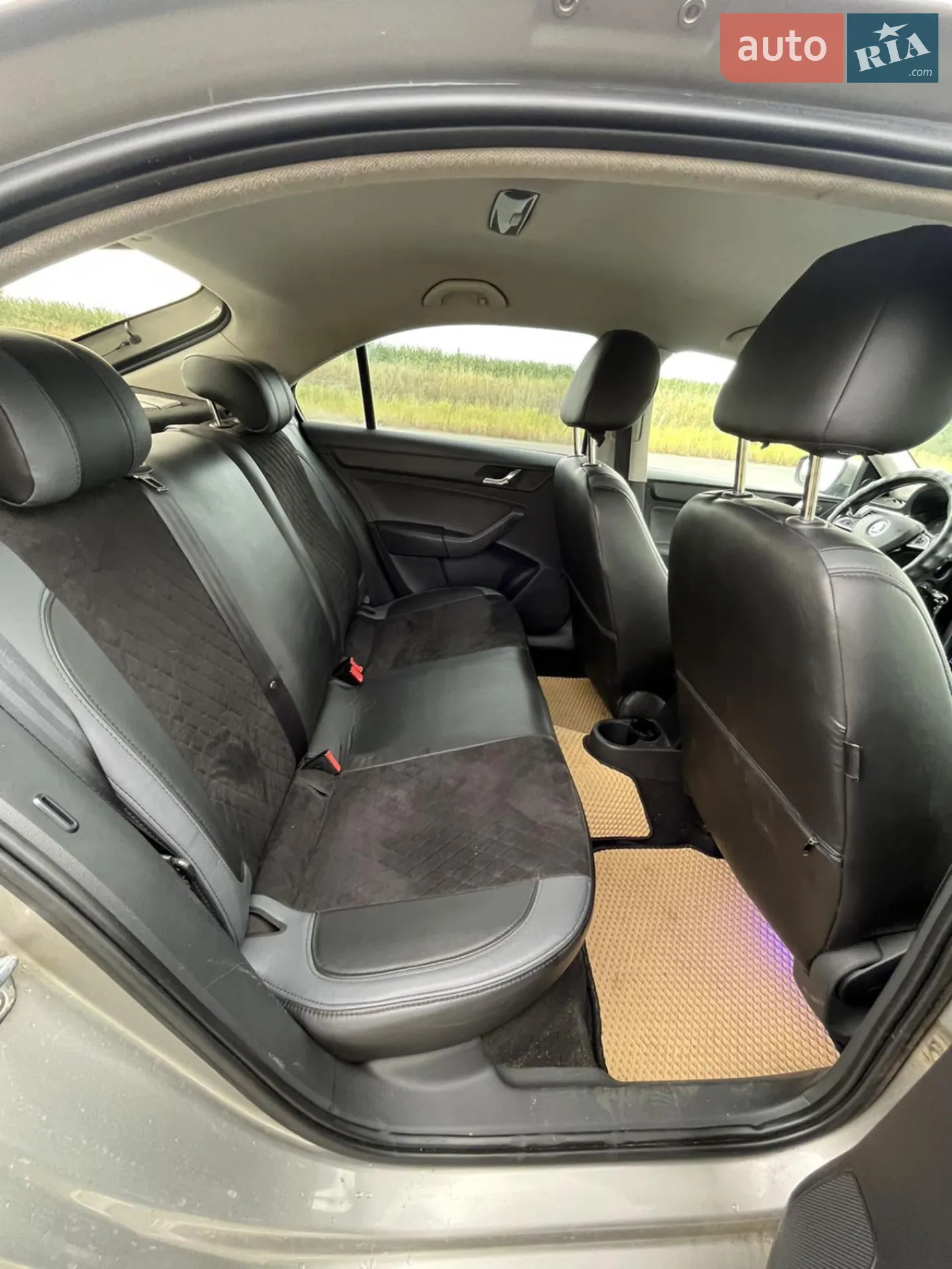 2013 Skoda Rapid - мініатюра 21