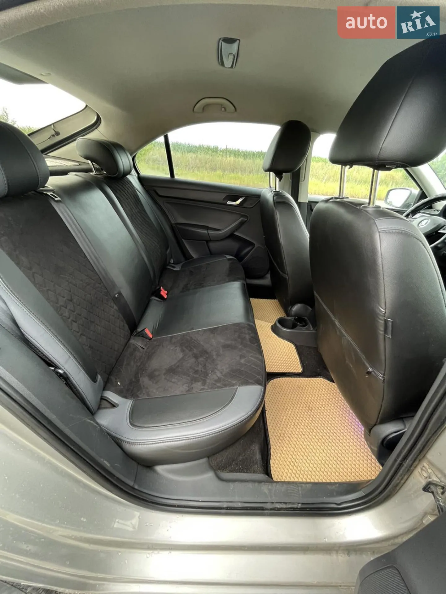 2013 Skoda Rapid - мініатюра 26
