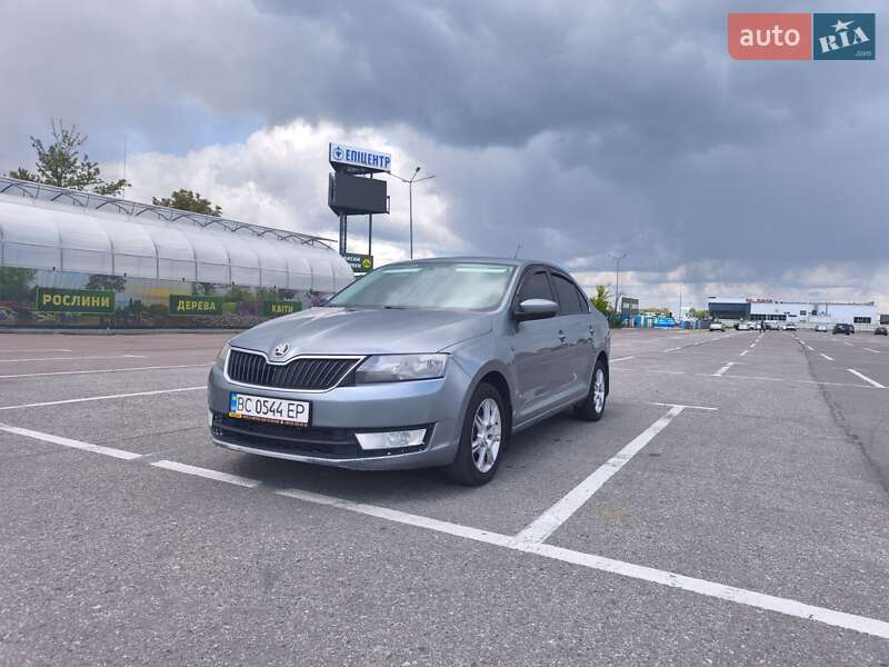 Лифтбек Skoda Rapid 2013 в 