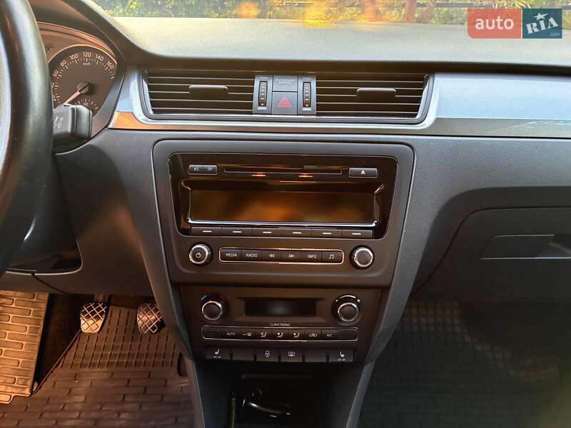 Лифтбек Skoda Rapid 2013 в Хусте