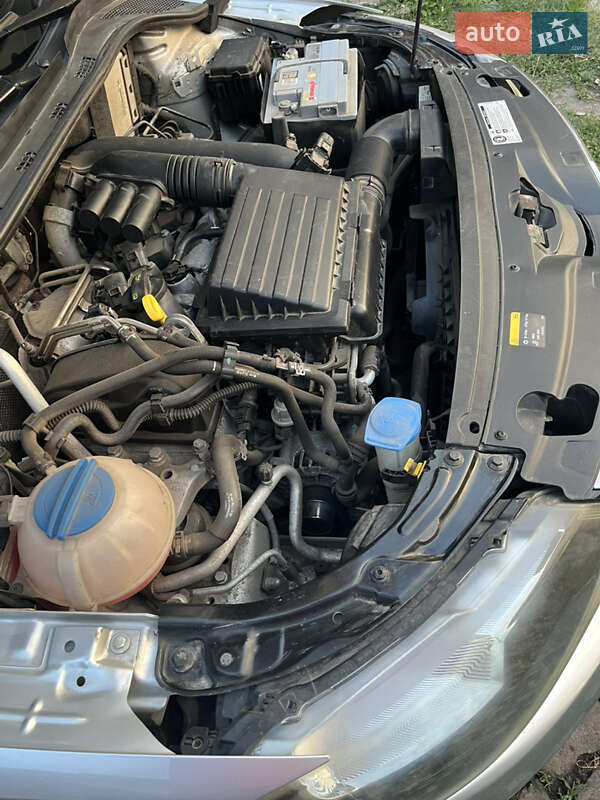 Лифтбек Skoda Rapid 2015 в Богодухове фото 8 Лифтбек Skoda Rapid 2015 в Богодухове