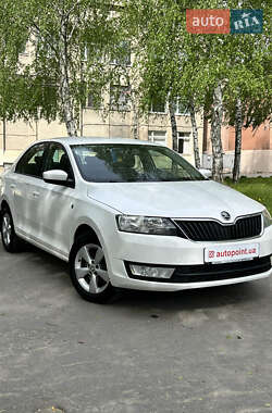 Лифтбек Skoda Rapid 2013 в 