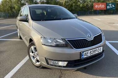 Лифтбек Skoda Rapid 2013 в Кривом Роге
