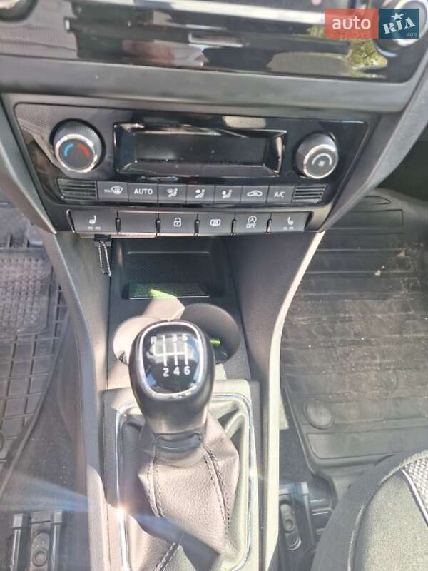 Лифтбек Skoda Rapid 2017 в Днепре фото 12 Лифтбек Skoda Rapid 2017 в Днепре