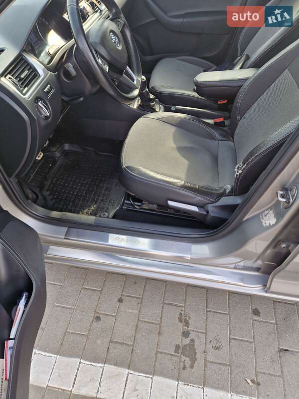 Лифтбек Skoda Rapid 2013 в Калуше фото 6 Лифтбек Skoda Rapid 2013 в Калуше
